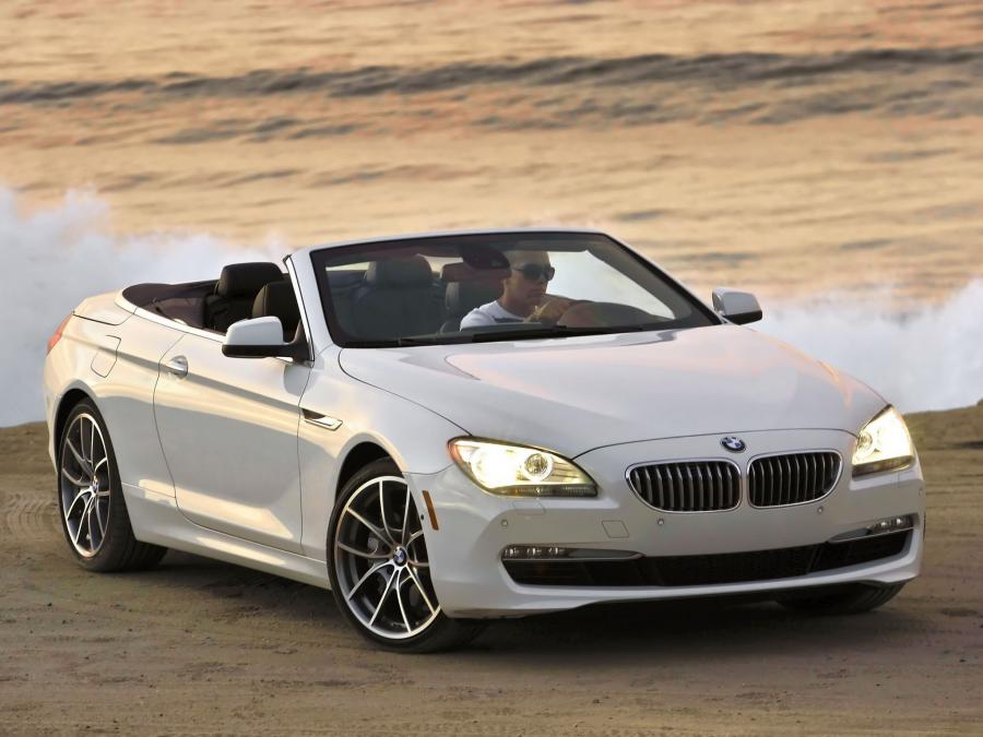  BMW 650i Convertible 2011 года  (US) (фото 7 из 20)